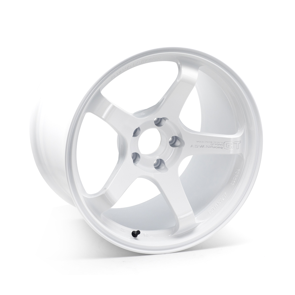 advan gt premium wheel 19x9.0 / offset +20 / 5x120 (racing white) advan gt premium wheel 19x9.0 / offset +20 / 5x120 (racing white)